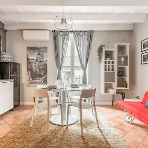 L'atelier Del Centro: Tra Design, Storia E Fascino Appartamento
