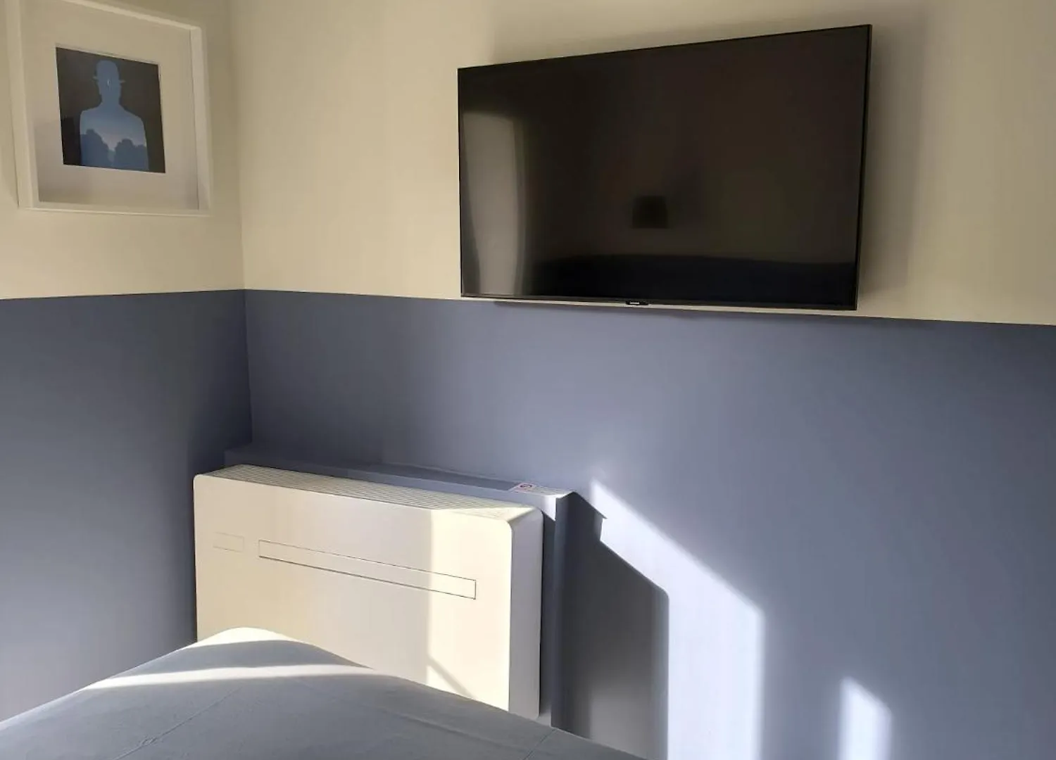 Apartment Appartamento Magritte Brescia Italy
